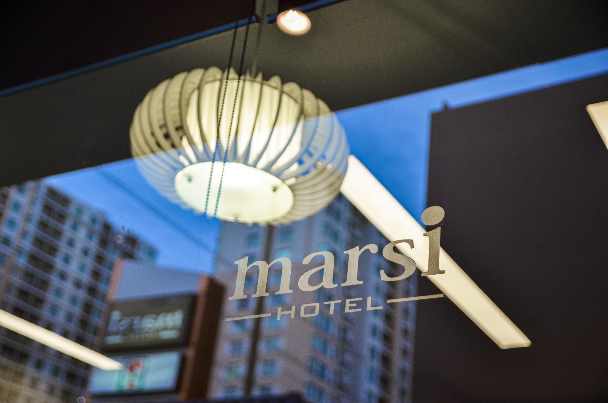 Marsi Hotel Bangkok Exterior photo